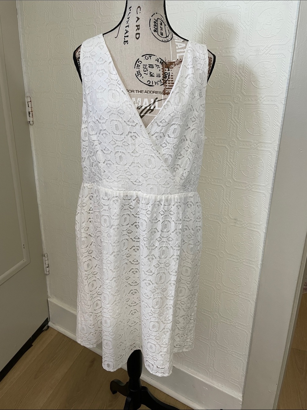 Nicole Miller White Lace Surplice Midi Dress